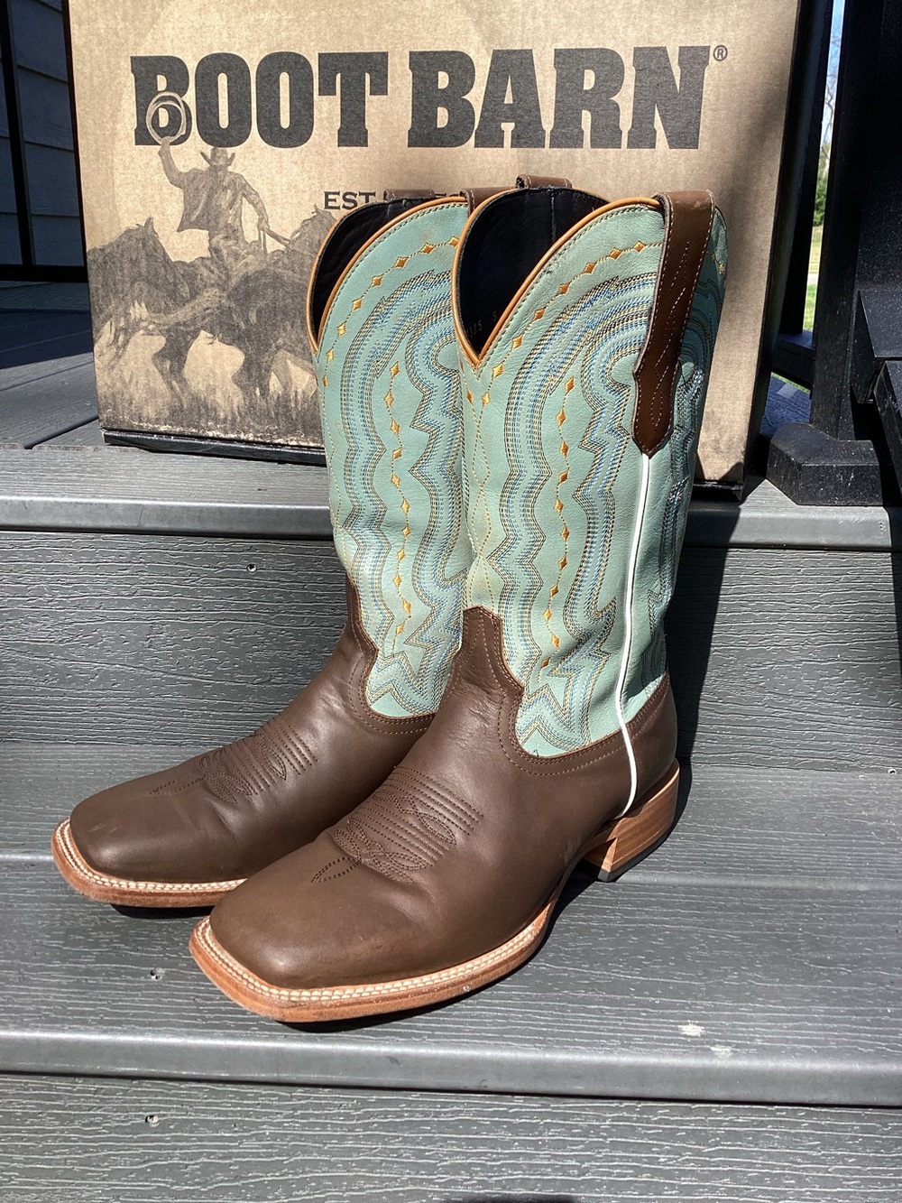 JB Dillion 10D Bent Rail Square Toe Cowboy Boots with Green Embroidered Uppers